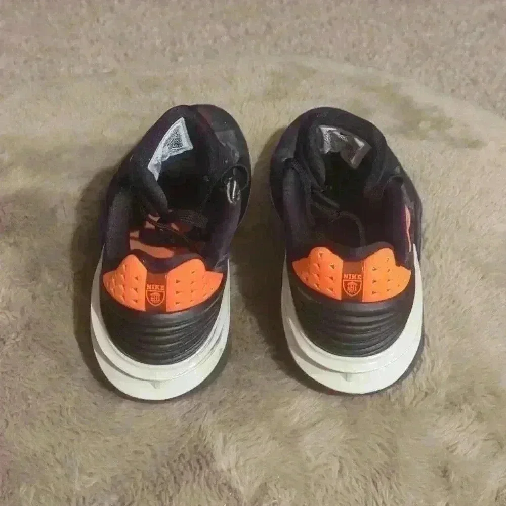 Nike Air Zoom GT Cut 2 Low Nike University, size 6